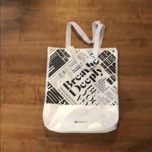 Large lululemon bag
